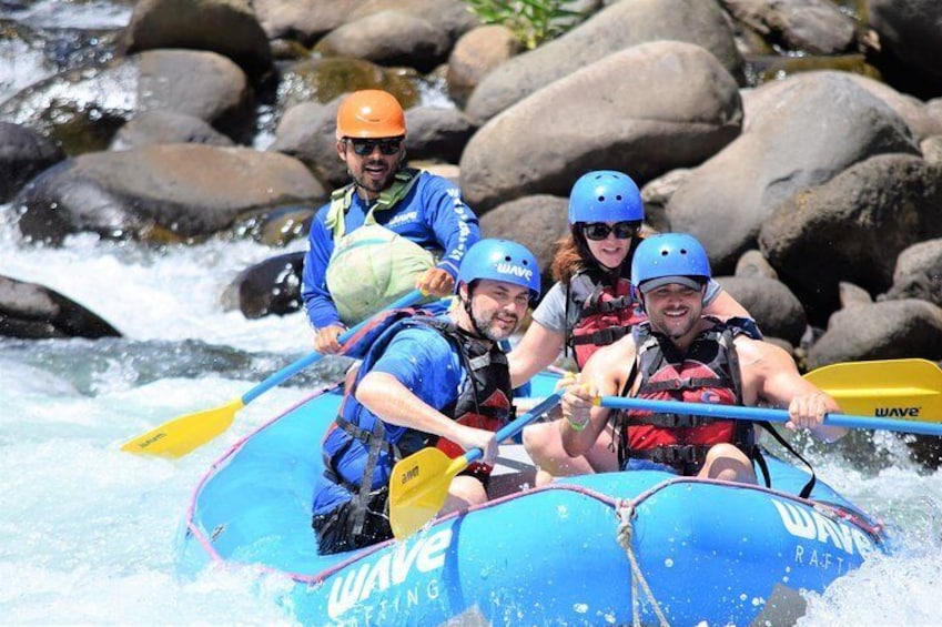 Full Day Class II-III Rafting and Zipline Tour from La Fortuna-Arenal