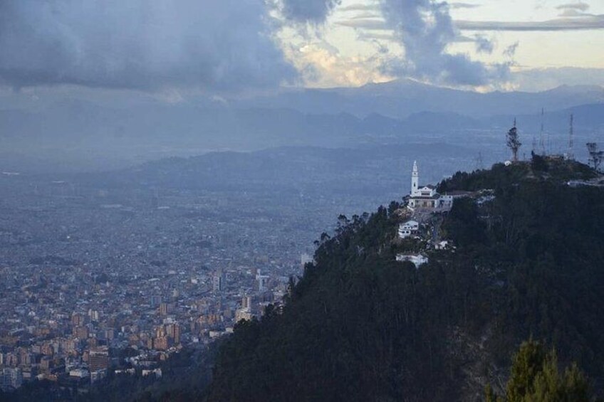 Monserrate Private Express Tour (3 Hrs.)