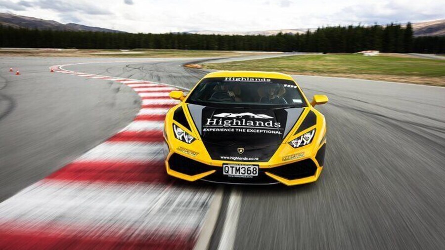 Supercar Fast Dash - Highlands Motorsport and Tourism Park
