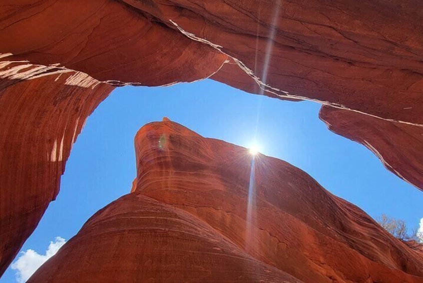Guided tours in southern Utahs slot canyons, Indian ruins, and national parks.