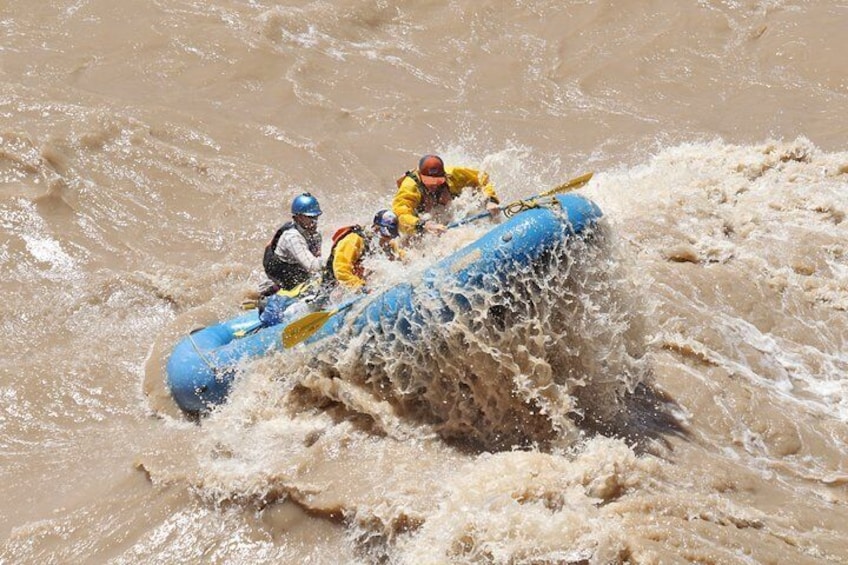 Smash.
Our guide Alex running White's Rapid.