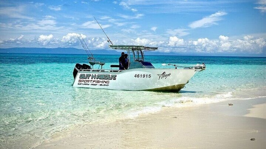 Out n About Sportfishing for Share and Private Charters on Reef and Estuary