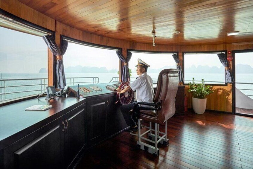 Dragon 5Star HaLong Cruise 2D1N Included Transfer from Hanoi