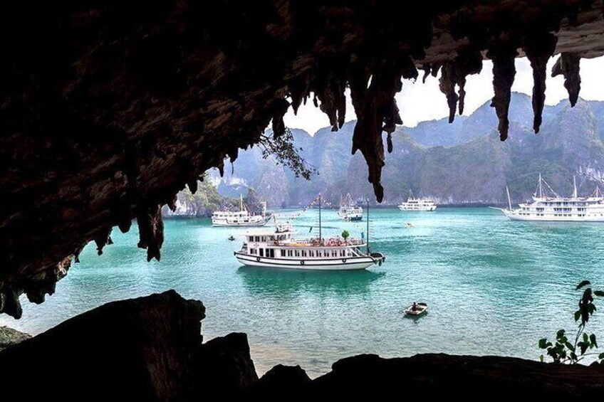 DELUXE Halong Bay Full Day Tour From Hanoi - Daily Operated 2022-2023