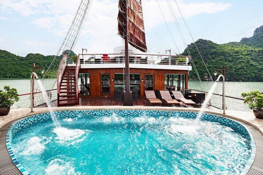 Amanda Cruise Luxury Halong Bay and Lan Ha Bay 2 Days Tour