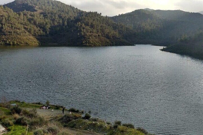 Lefkara lake