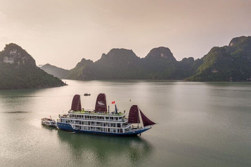 All-Inclusive 2 Day/1 Night Cruise with Meals, Kayaking, Caving, Beach in Halong