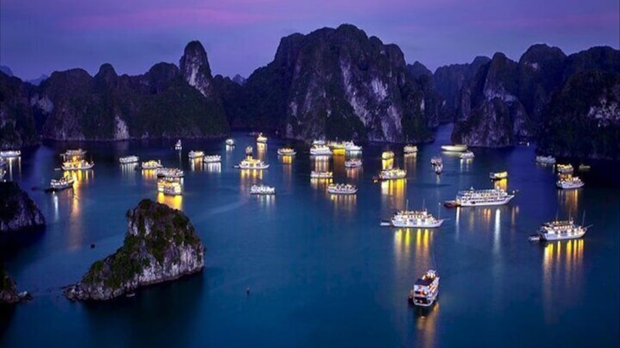 BEST SELLER- 2 Day/1 Night Cruise with All-Inclusive in Halong