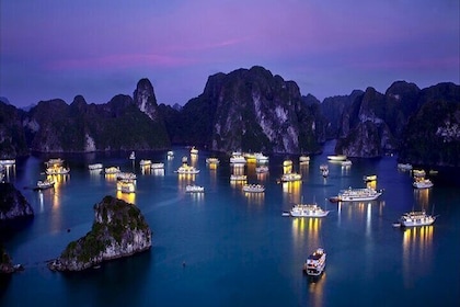 BESTSELLER - 2 Tage/1 Nacht Kreuzfahrt mit All-Inclusive in Halong