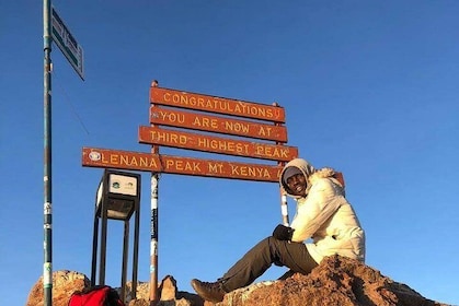 4 Days Mt Kenya Hike via Narumoro Route
