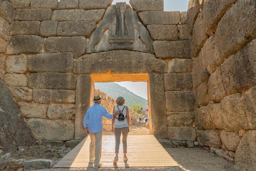 Peloponnese Highlights: Corinth Canal, Corinth, Mycenae, Nafplio, and Epidaurus