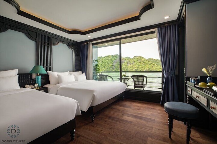 Doris Cruise - Luxury Overnight Cruise in Halong Bay & Lan Ha Bay (2D1N )