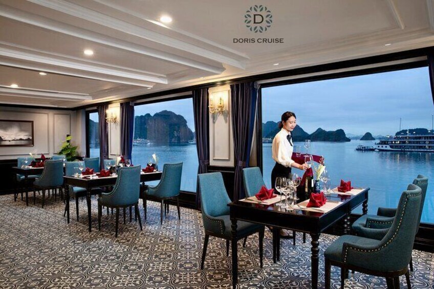 Doris Cruise - Luxury Overnight Cruise in Halong Bay & Lan Ha Bay (2D1N )
