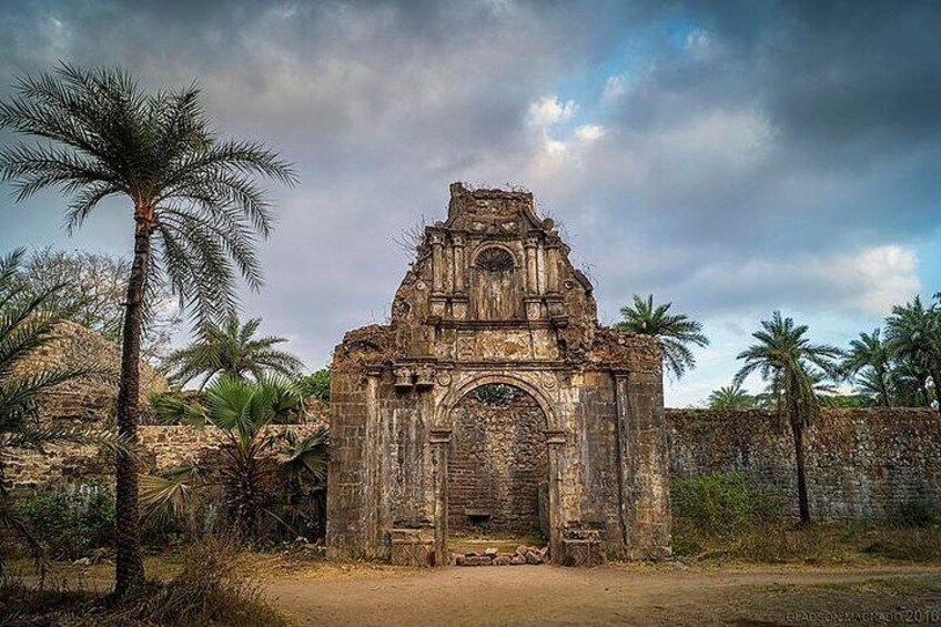 vasai Fort