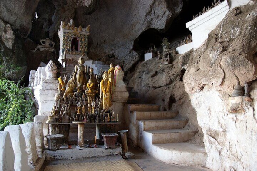 Private Tour: Pak Ou Cave and Kuang Si Waterfall Tour from Luang Prabang