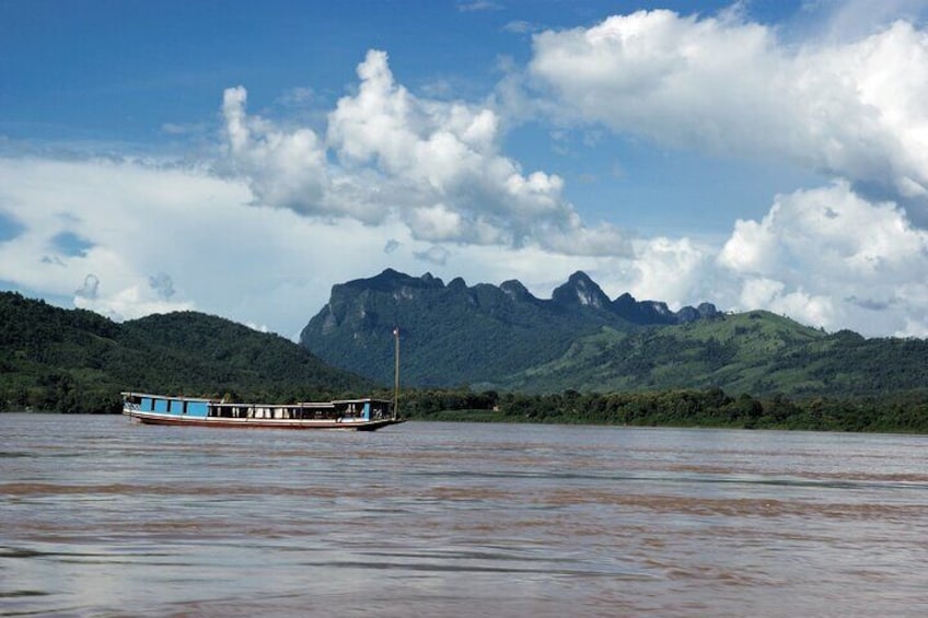 Private Tour: Pak Ou Cave and Kuang Si Waterfall Tour from Luang Prabang