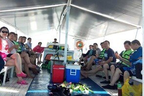 An Intagrammable private Island Hopping Tour to Nalusuan Island