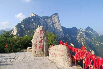 Xi'an Huashan Mountain Adventure Day Tour