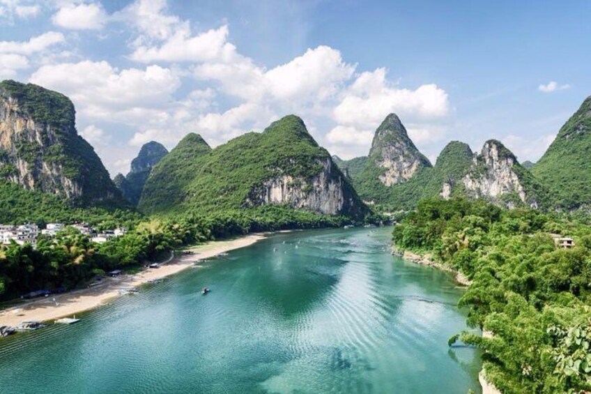 Private Day Tour: Li River Cruise and Yangshuo