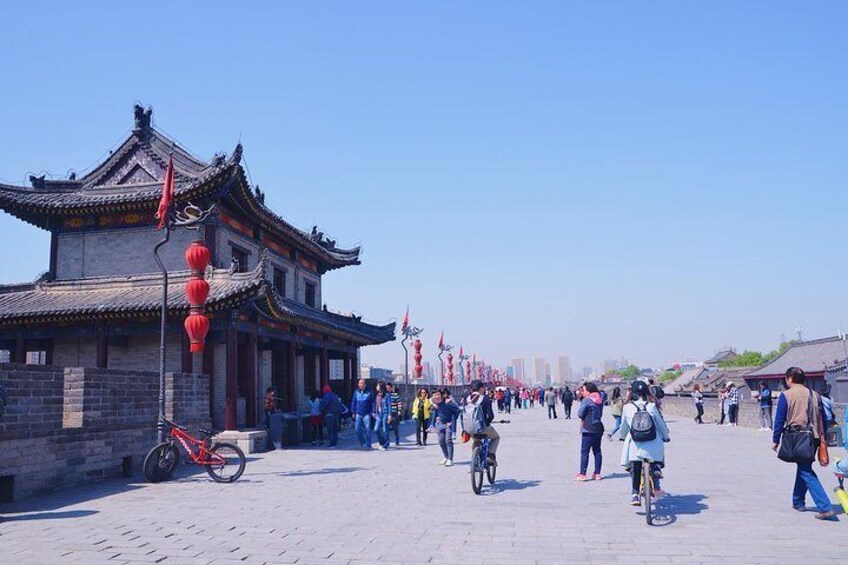 2-Day Xi'an Private Tour: Mount Huashan and Terracotta Warriors