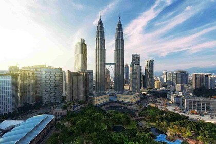 Half-Day Kuala Lumpur City Tour: Culture, Temples & Landmarks