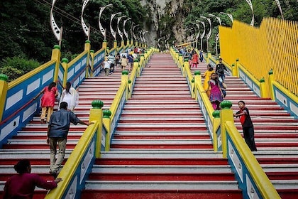 Malaysia Countryside And Batu Caves Tour