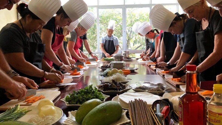 Hoang’s Cooking Class is a must-do activity when you are in Hanoi, Vietnam. Hoang’s restaurant serves a great combination menu with traditional Vietnamese dishes all around Vietnam. Besides, we would