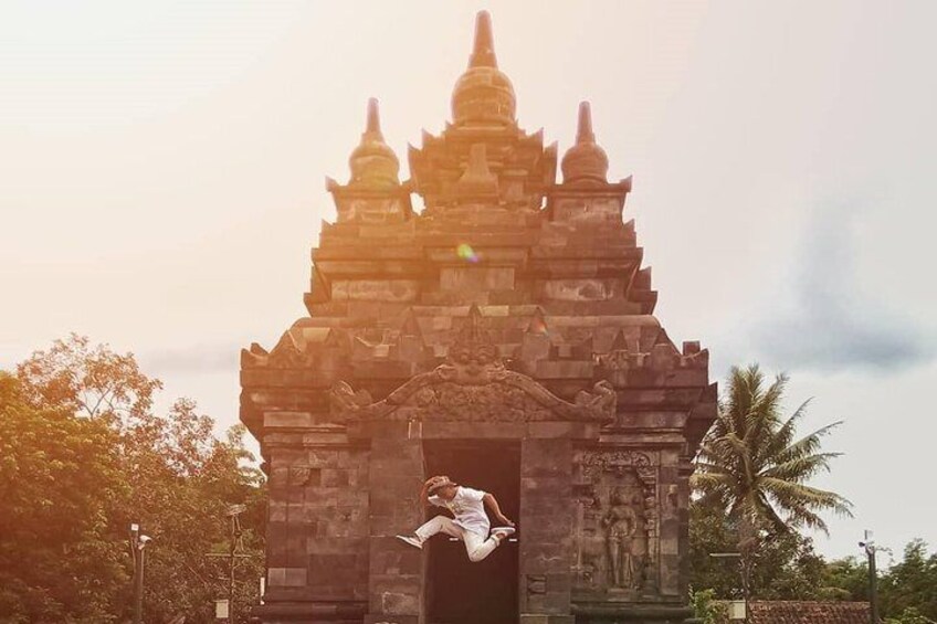 Taking insta-shot by the Pawon temple 