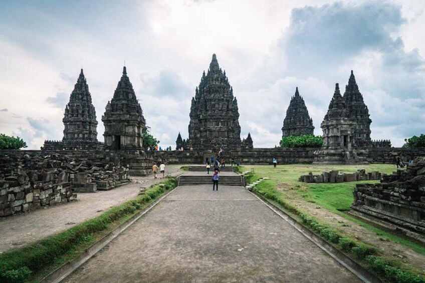 The amazing view of Prambanan temple