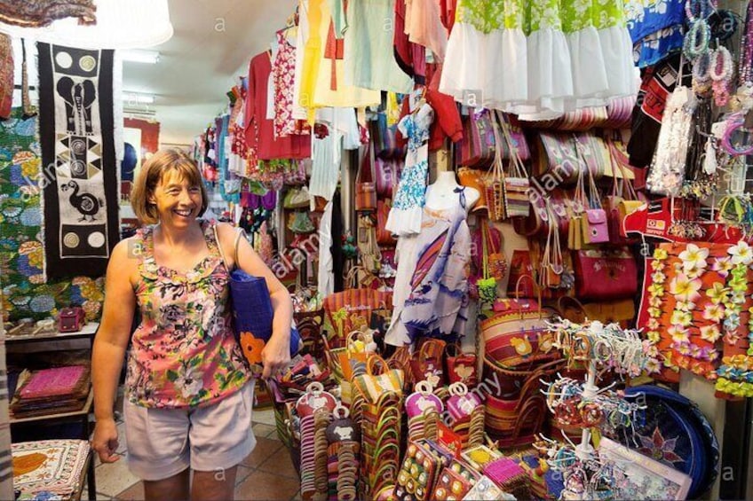 Port Louis Craft Market