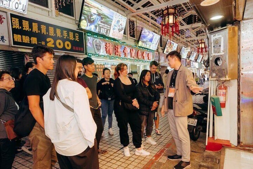 Taipei Food Tour: Night Market & Convenience Store(Food Included)