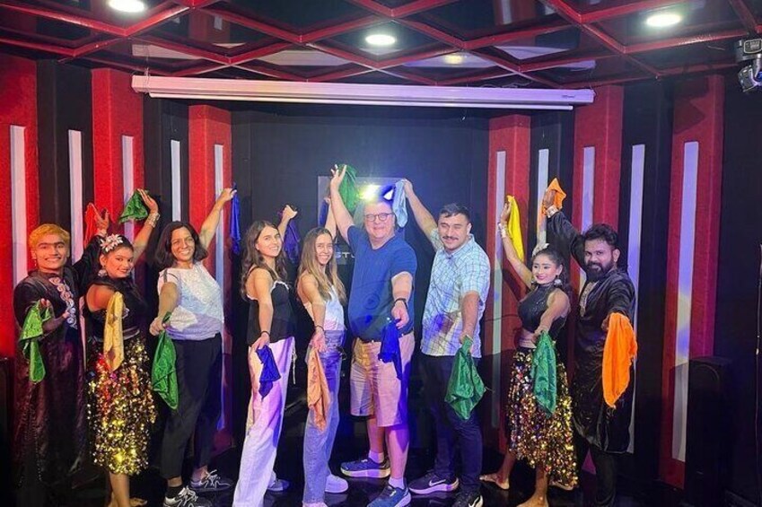 Experience Half-Day Bollywood Tour with Meal