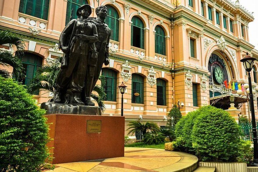 Central Post Office