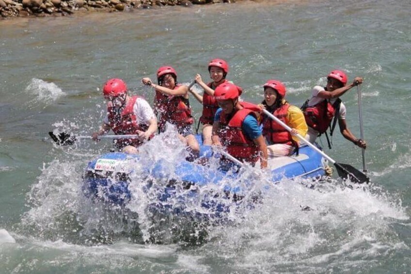 Kiulu River White Water Rafting from Kota Kinabalu (min 8 pax )