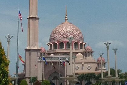 Private Putrajaya and Agricultural Heritage Park Tour