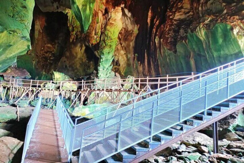 Whitewater Rafting Sedim River +/- Sireh Cave from Penang