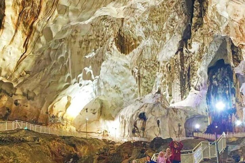 Whitewater Rafting Sedim River +/- Sireh Cave from Penang