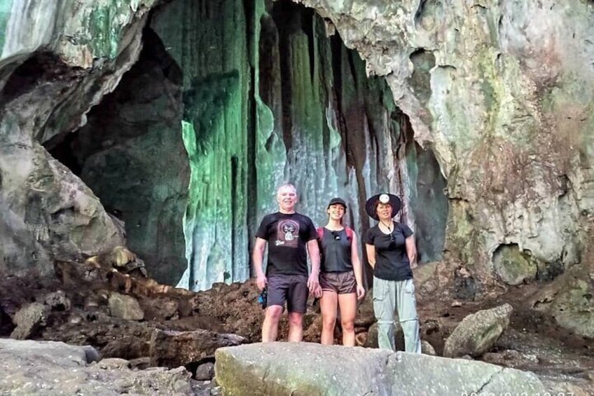 Silabur Cave & Siturib Cave from Kuching City