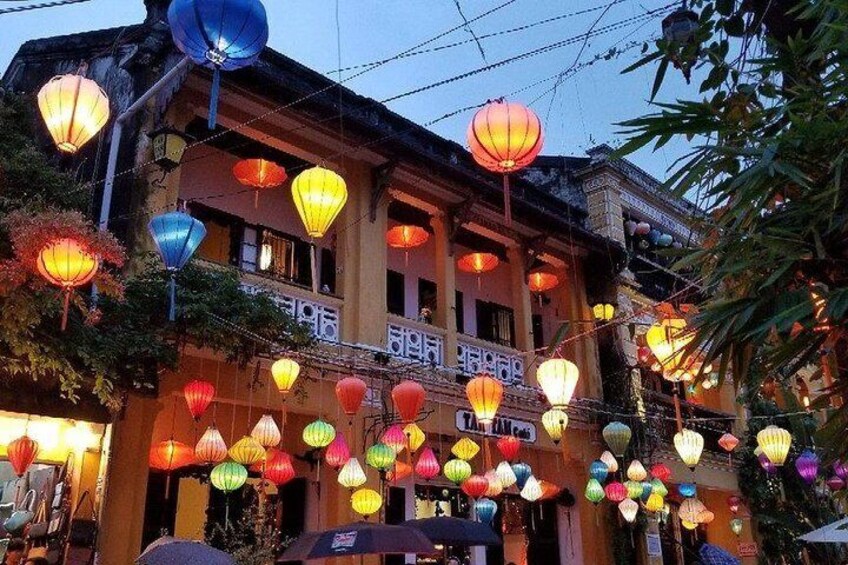 Hoi An Walking Tour with Night market, Colourful Lanterns,Boat Ride(PrivateTour)