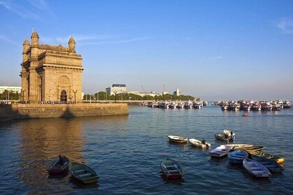 South Mumbai City with Kanheri Cave Tour in Private Vehicle