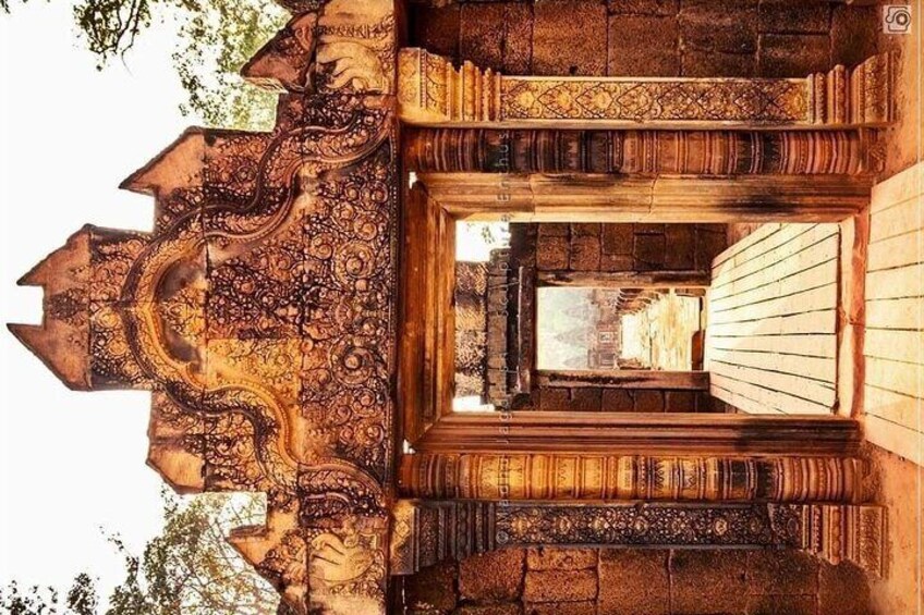 Banteay Srei Temple & Kbal Spean