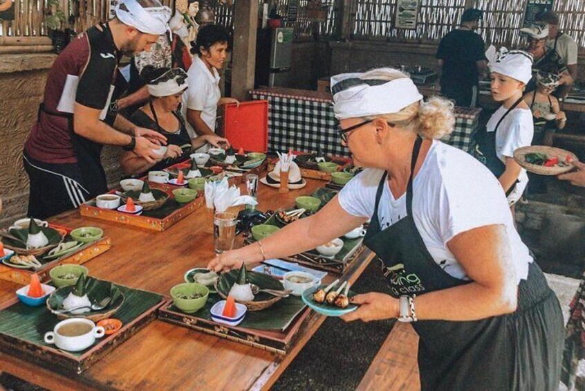 Bali Cooking Class with Monkey Forest