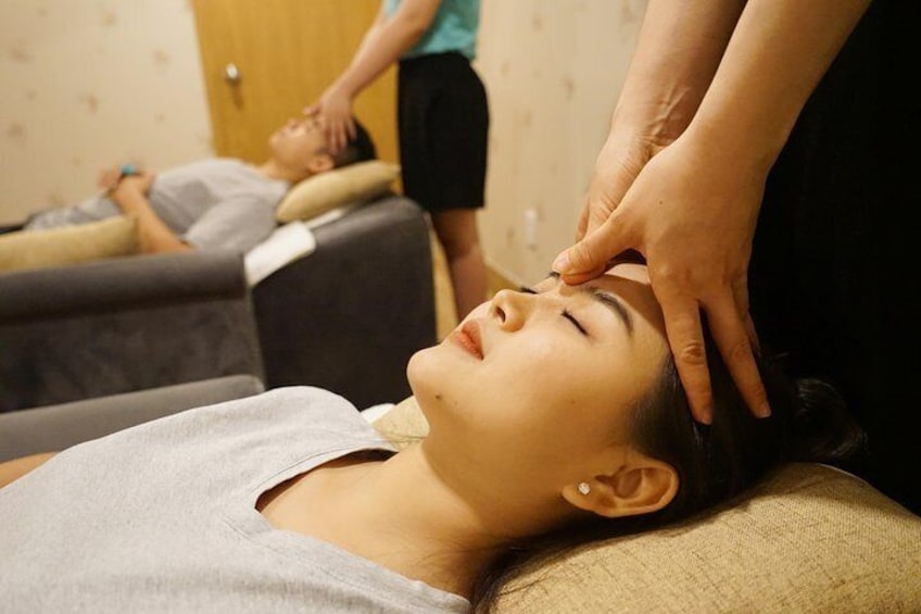Tan Son Nhat Airport Foot & Head Neck Shoulder Massage 60 Minutes
