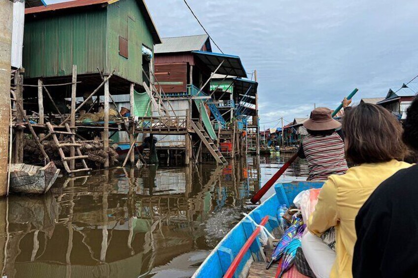 4-Day Excursion of Angkor, Koh Ker, Beng Mealea, Tonle Sap and Waterfalls 