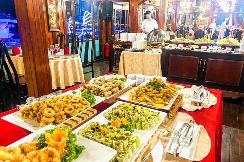 Buffet Line on Boutique Junk