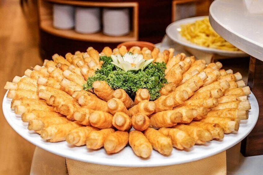 Buffet Line on Ironclad Cruise