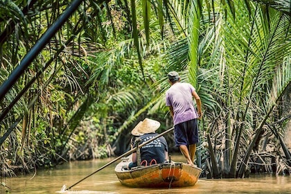 Small-Group Mekong Delta Day Trip: Boat Ride, Cottages & Pagoda