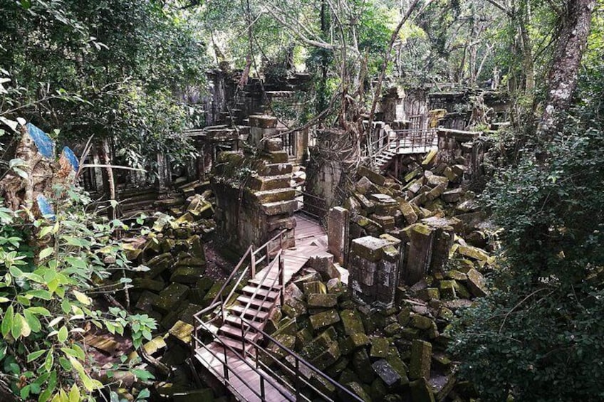 Beng Mealea temple 