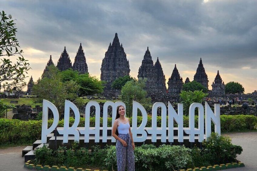 Borobudur Climb to The Top & Prambanan Tour With Tickets 