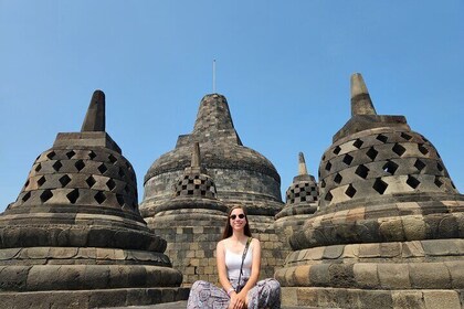 Borobudur Climb to The Top & Prambanan Tour